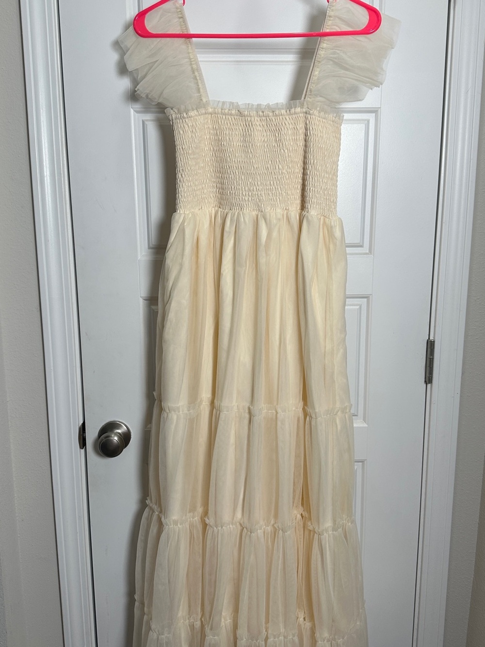 Women's Indie Blue Marabella Cream Tulle Tiered Smocked Dress XS/S